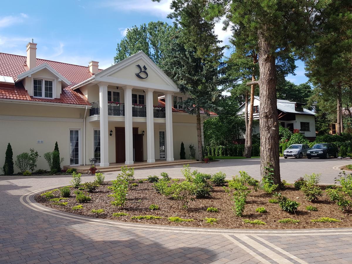 Basniowa Hotel Wyszkow Ngoại thất bức ảnh